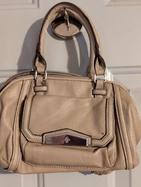 Simply Vera Wang Women's Beige Leather Satchel Handbag
